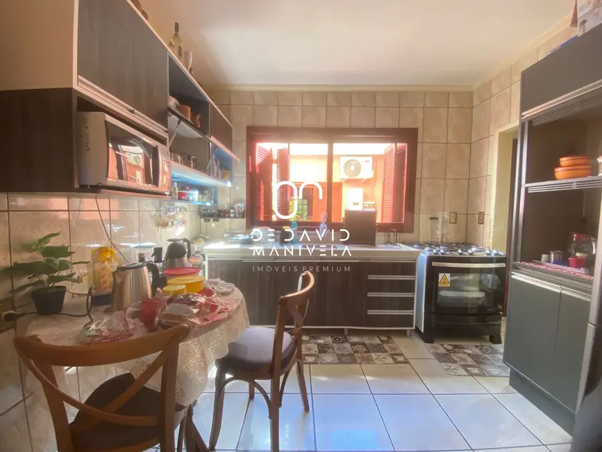 Casa com 4 quartos à venda, 173m2 em Nonoai, Santa Maria - RS - imagem 2 Foto 2 de Casa com 4 quartos à venda, 173m2 em Nonoai, Santa Maria - RS