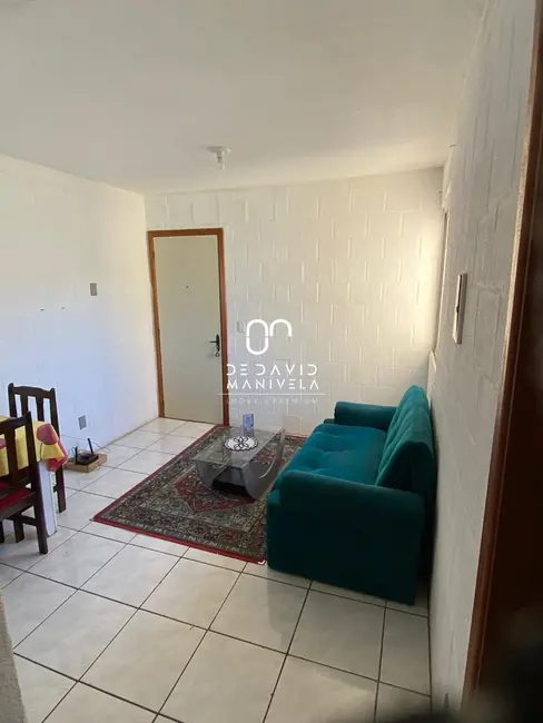 Foto 4 de Apartamento com 2 quartos à venda, 39m2 em Juscelino Kubitschek, Santa Maria - RS