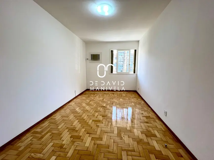 Foto 9 de Apartamento com 3 quartos à venda, 130m2 em Centro, Santa Maria - RS