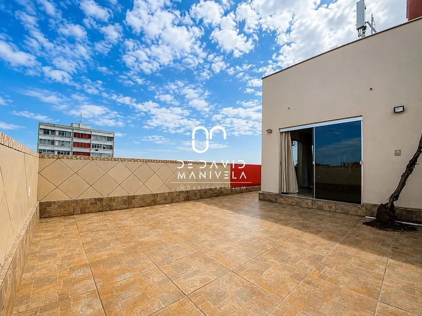 Apartamento com 3 quartos para alugar, 200m2 em Centro, Santa Maria - RS - imagem 4 Foto 4 de Apartamento com 3 quartos para alugar, 200m2 em Centro, Santa Maria - RS