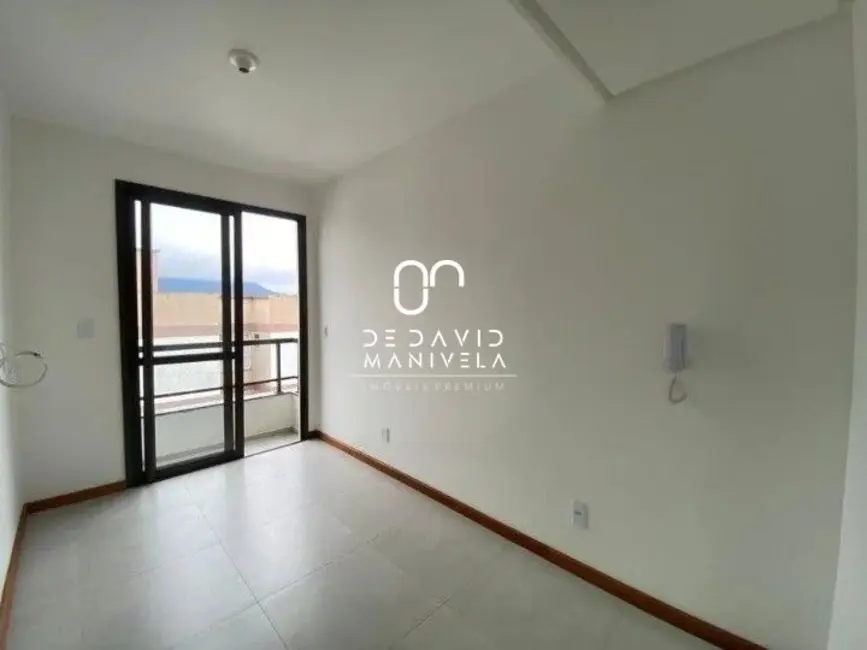 Foto 3 de Apartamento com 1 quarto para alugar, 31m2 em Camobi, Santa Maria - RS