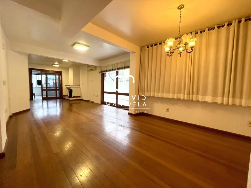 Apartamento com 3 quartos à venda, 256m2 em Nossa Senhora de Fátima, Santa Maria - RS - imagem 3 Foto 3 de Apartamento com 3 quartos à venda, 256m2 em Nossa Senhora de Fátima, Santa Maria - RS