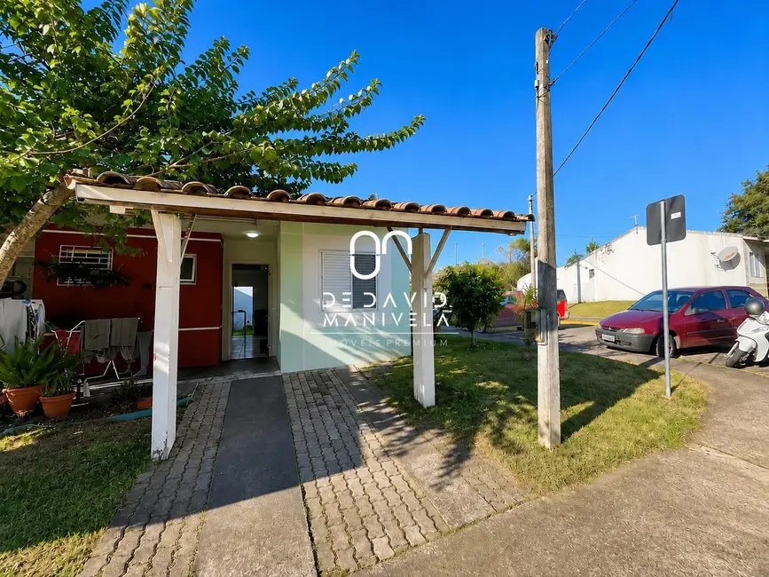 Foto 1 de Casa de Condomínio com 2 quartos para alugar, 51m2 em Cerrito, Santa Maria - RS