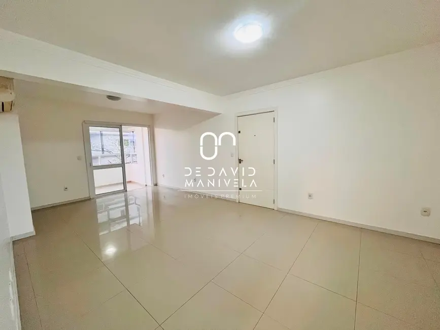 Foto 5 de Apartamento com 3 quartos para alugar, 125m2 em Menino Jesus, Santa Maria - RS