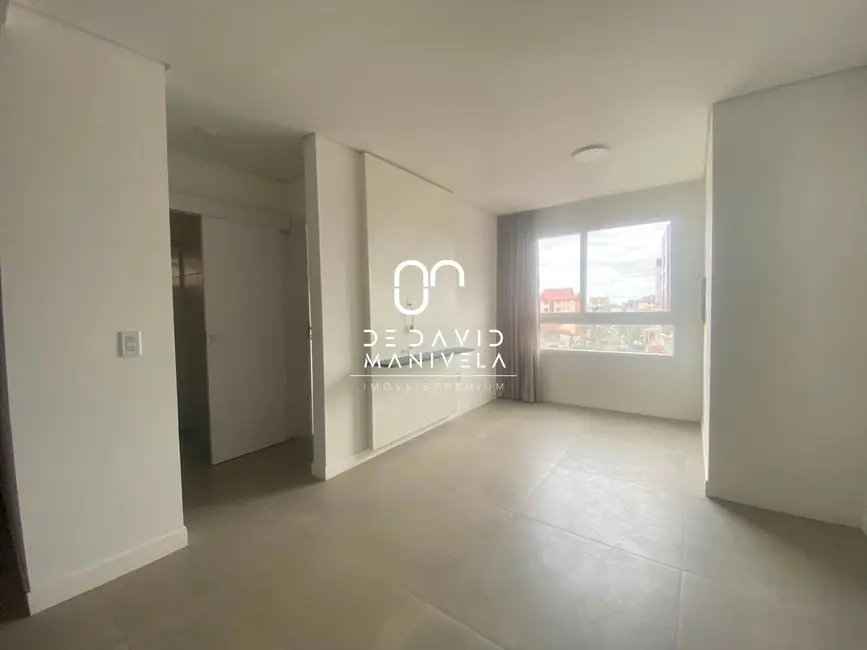 Foto 5 de Apartamento com 1 quarto para alugar, 30m2 em Camobi, Santa Maria - RS