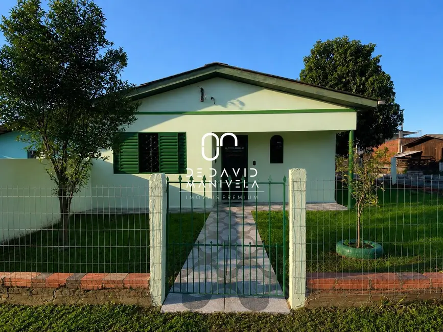 Foto 1 de Casa com 2 quartos para alugar, 80m2 em Tancredo Neves, Santa Maria - RS