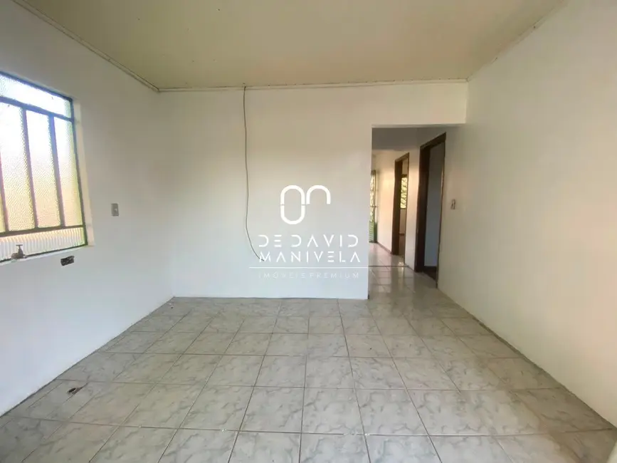 Foto 8 de Casa com 2 quartos para alugar, 80m2 em Tancredo Neves, Santa Maria - RS