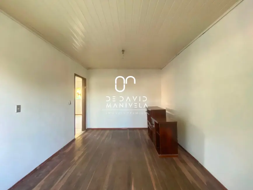 Foto 3 de Casa com 2 quartos para alugar, 80m2 em Tancredo Neves, Santa Maria - RS