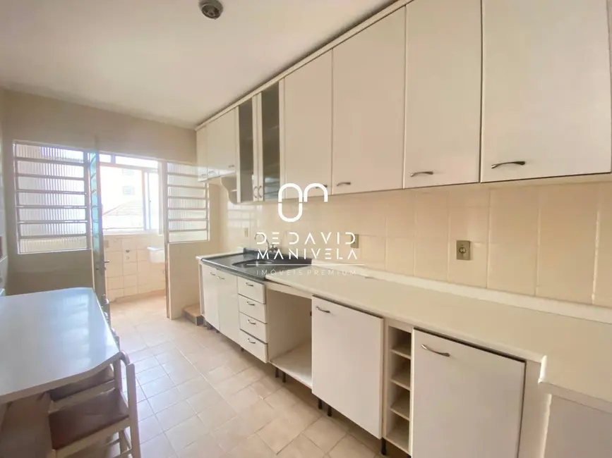 Apartamento com 2 quartos para alugar, 62m2 em Nossa Senhora de Fátima, Santa Maria - RS - imagem 5 Foto 5 de Apartamento com 2 quartos para alugar, 62m2 em Nossa Senhora de Fátima, Santa Maria - RS