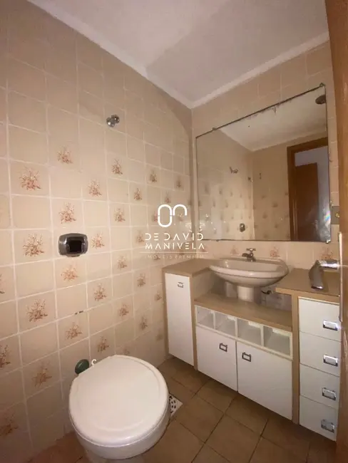 Apartamento com 2 quartos para alugar, 62m2 em Nossa Senhora de Fátima, Santa Maria - RS - imagem 9 Foto 9 de Apartamento com 2 quartos para alugar, 62m2 em Nossa Senhora de Fátima, Santa Maria - RS