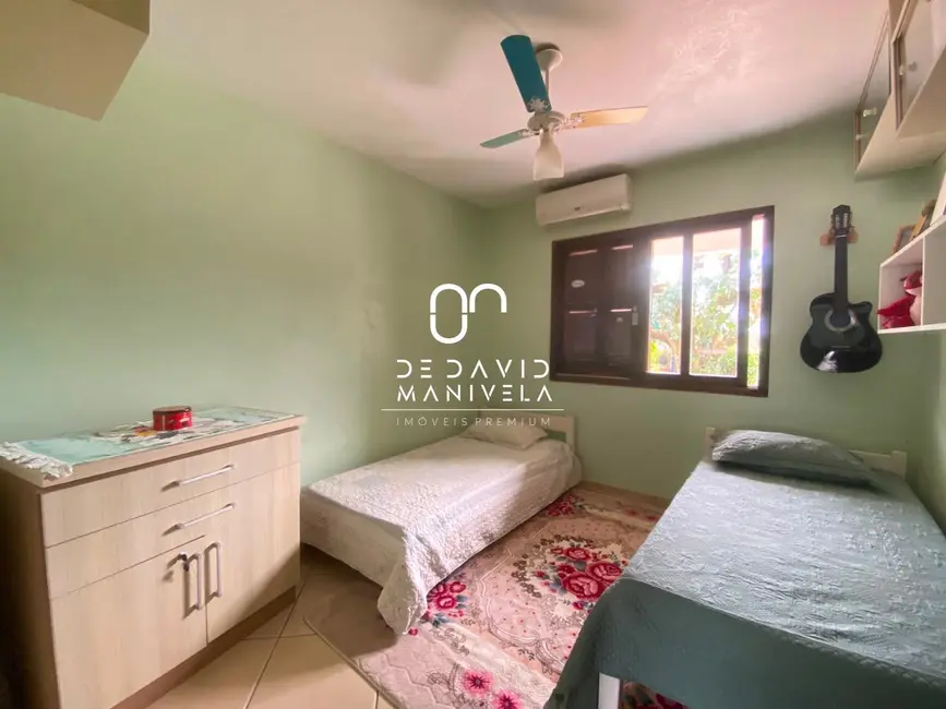 Foto 9 de Casa com 5 quartos para alugar, 301m2 em Pinheiro Machado, Santa Maria - RS