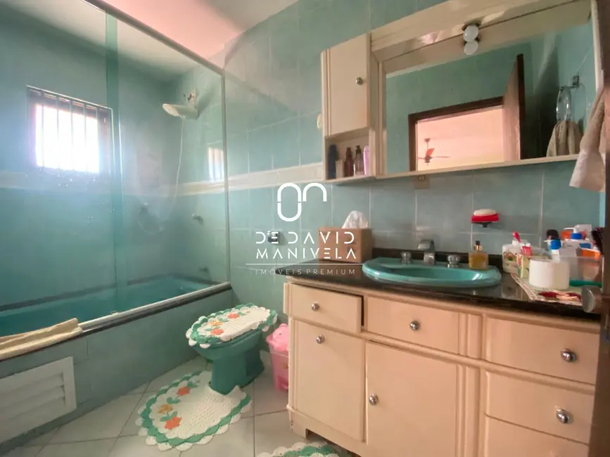Foto 5 de Casa com 5 quartos para alugar, 301m2 em Pinheiro Machado, Santa Maria - RS