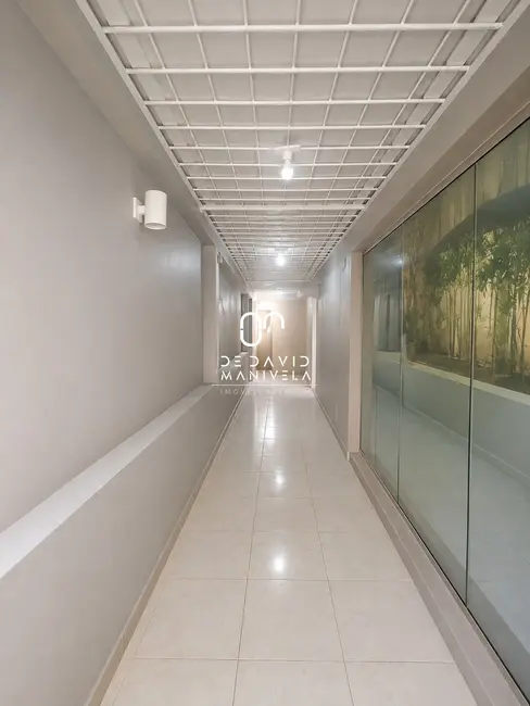 Loja com 7 quartos para alugar, 415m2 em Centro, Santa Maria - RS - imagem 8 Foto 8 de Loja com 7 quartos para alugar, 415m2 em Centro, Santa Maria - RS