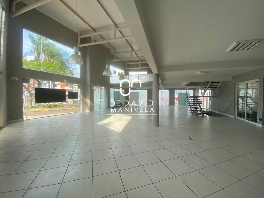 Loja com 7 quartos para alugar, 415m2 em Centro, Santa Maria - RS - imagem 3 Foto 3 de Loja com 7 quartos para alugar, 415m2 em Centro, Santa Maria - RS