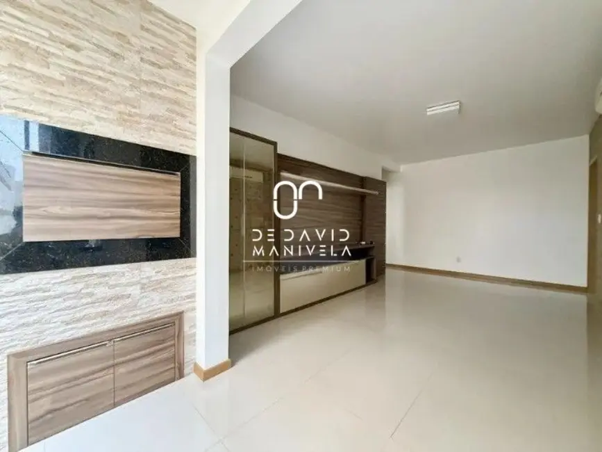 Foto 1 de Apartamento com 2 quartos para alugar, 88m2 em Centro, Santa Maria - RS