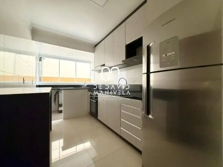 Foto 4 de Apartamento com 2 quartos para alugar, 88m2 em Centro, Santa Maria - RS
