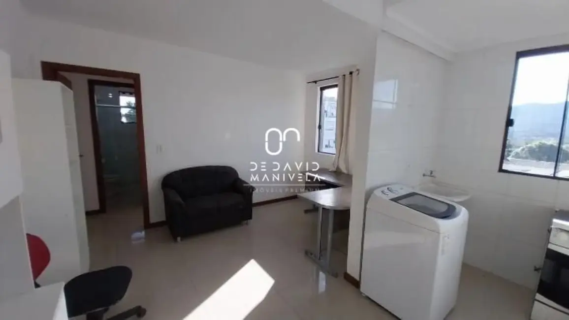 Foto 2 de Apartamento com 1 quarto para alugar, 48m2 em Nossa Senhora do Rosário, Santa Maria - RS
