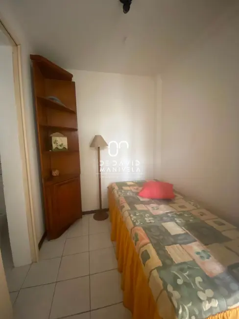 Foto 8 de Apartamento com 3 quartos para alugar, 110m2 em Bonfim, Santa Maria - RS