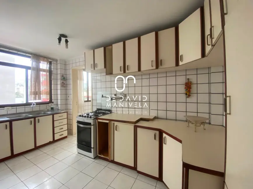Foto 6 de Apartamento com 3 quartos para alugar, 110m2 em Bonfim, Santa Maria - RS
