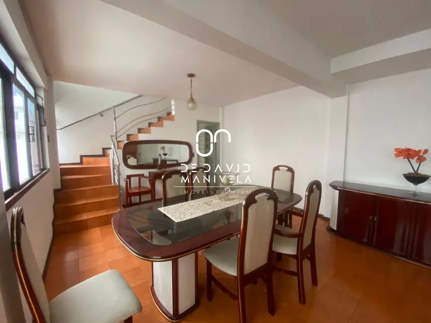 Foto 4 de Apartamento com 3 quartos para alugar, 110m2 em Bonfim, Santa Maria - RS