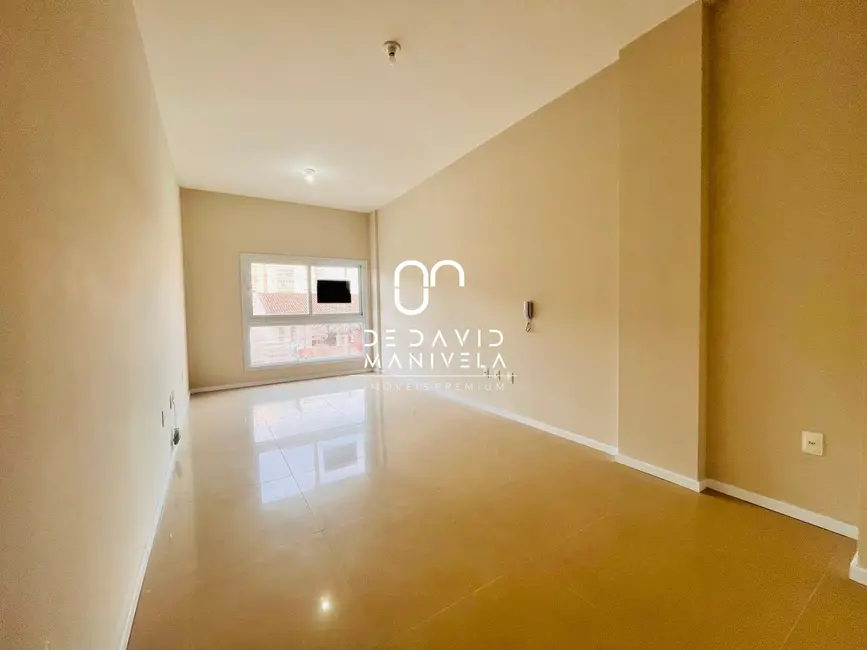 Sala Comercial com 1 quarto para alugar, 31m2 em Camobi, Santa Maria - RS - imagem 3 Foto 3 de Sala Comercial com 1 quarto para alugar, 31m2 em Camobi, Santa Maria - RS
