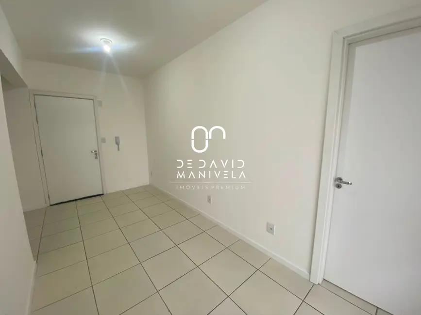 Foto 6 de Apartamento com 1 quarto para alugar, 43m2 em Centro, Santa Maria - RS