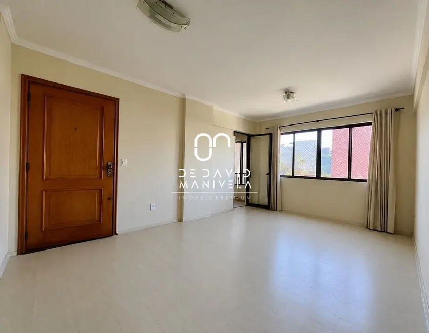 Apartamento com 2 quartos para alugar, 82m2 em Nossa Senhora de Fátima, Santa Maria - RS - imagem 2 Foto 2 de Apartamento com 2 quartos para alugar, 82m2 em Nossa Senhora de Fátima, Santa Maria - RS