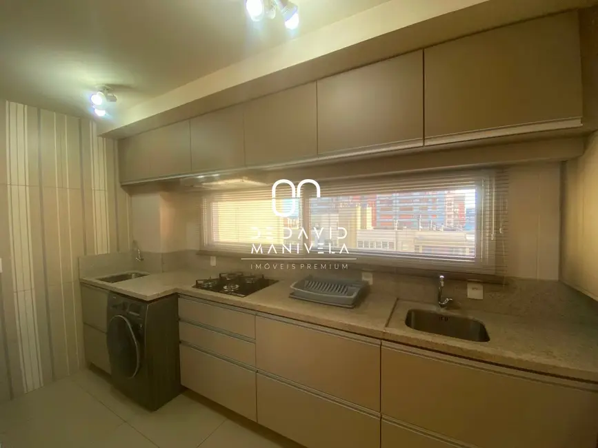Foto 3 de Apartamento com 2 quartos para alugar, 90m2 em Centro, Santa Maria - RS