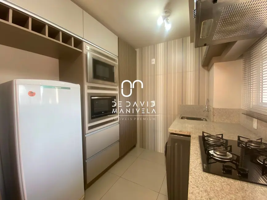 Foto 4 de Apartamento com 2 quartos para alugar, 90m2 em Centro, Santa Maria - RS