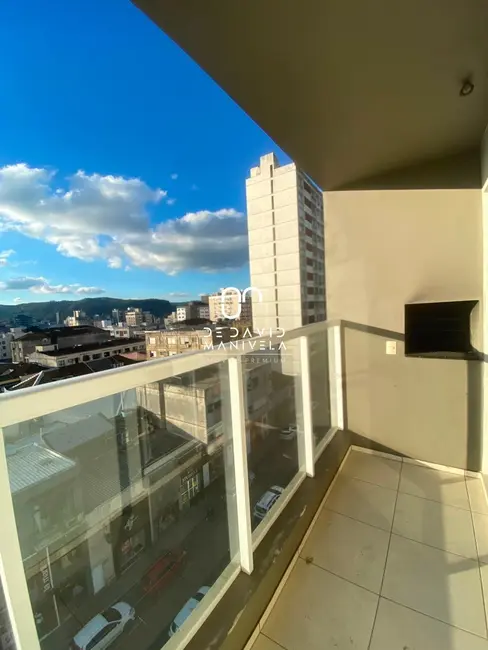 Foto 6 de Apartamento com 2 quartos para alugar, 90m2 em Centro, Santa Maria - RS