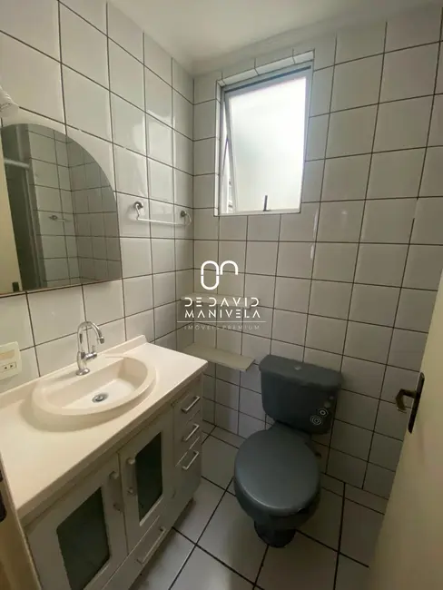 Apartamento com 2 quartos para alugar, 64m2 em Nossa Senhora de Fátima, Santa Maria - RS - imagem 5 Foto 5 de Apartamento com 2 quartos para alugar, 64m2 em Nossa Senhora de Fátima, Santa Maria - RS