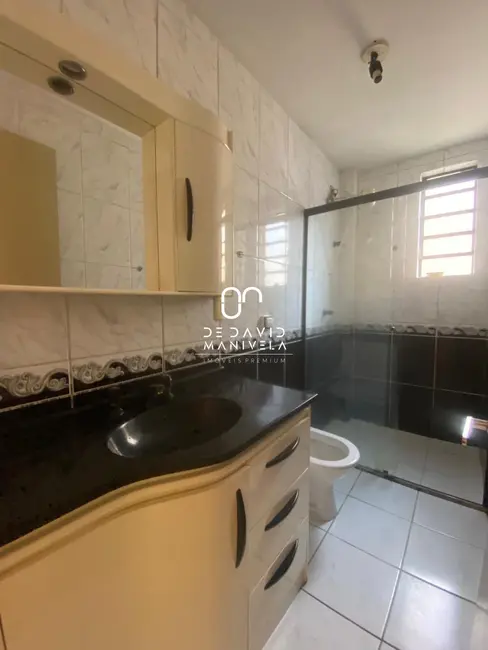 Apartamento com 3 quartos para alugar, 104m2 em Nossa Senhora de Fátima, Santa Maria - RS - imagem 9 Foto 9 de Apartamento com 3 quartos para alugar, 104m2 em Nossa Senhora de Fátima, Santa Maria - RS