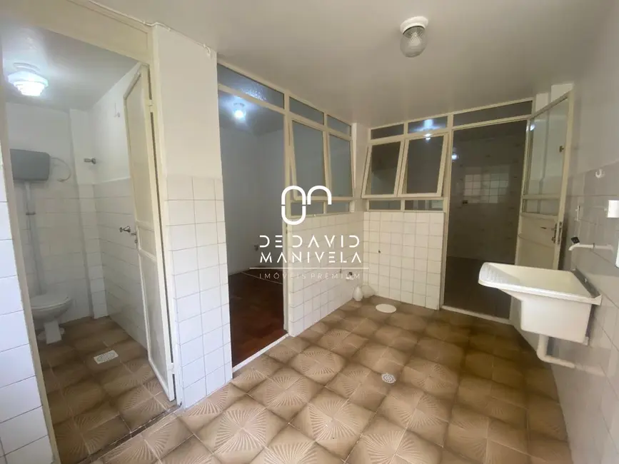 Apartamento com 2 quartos para alugar, 102m2 em Centro, Santa Maria - RS - imagem 6 Foto 6 de Apartamento com 2 quartos para alugar, 102m2 em Centro, Santa Maria - RS