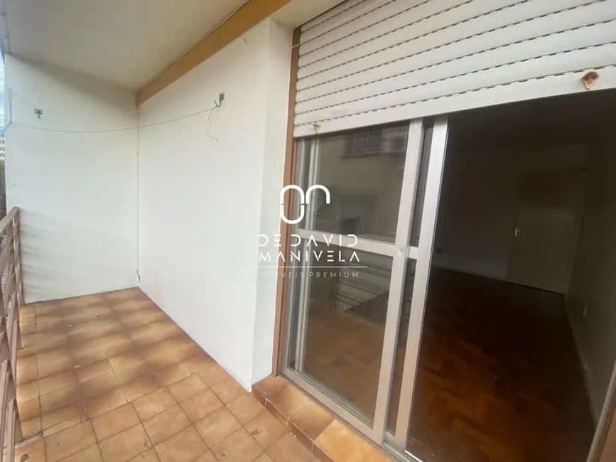 Apartamento com 2 quartos para alugar, 102m2 em Centro, Santa Maria - RS - imagem 4 Foto 4 de Apartamento com 2 quartos para alugar, 102m2 em Centro, Santa Maria - RS