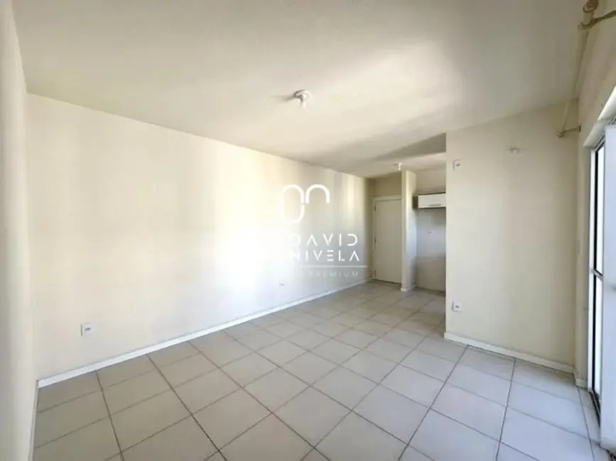 Foto 6 de Apartamento com 3 quartos para alugar, 60m2 em Nossa Senhora Medianeira, Santa Maria - RS