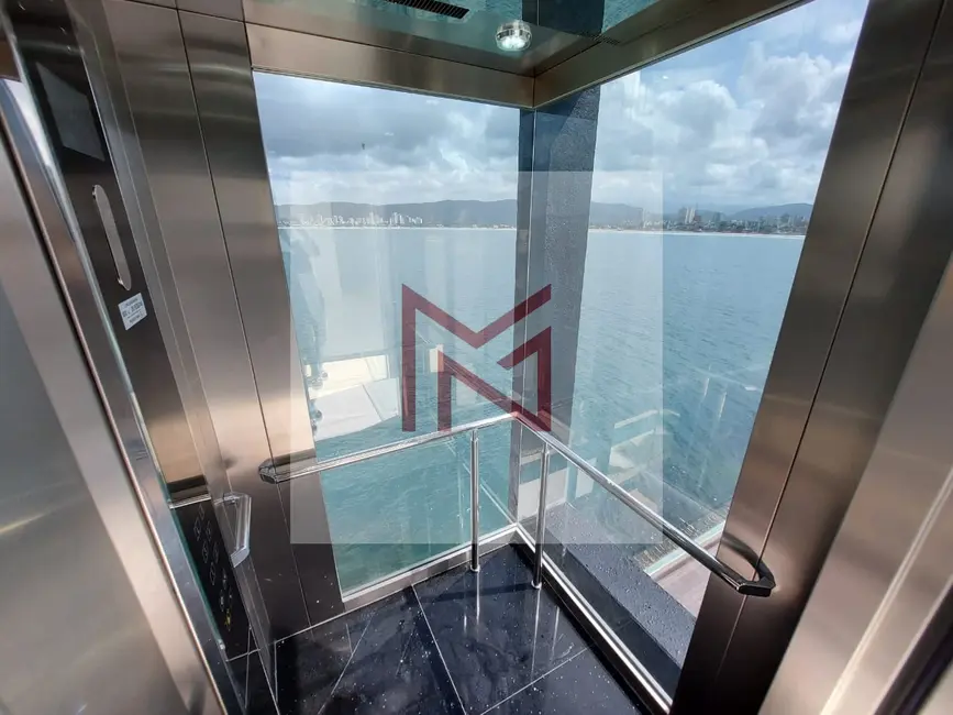 Foto 8 de Casa com 6 quartos à venda, 750m2 em Enseada, Guaruja - SP