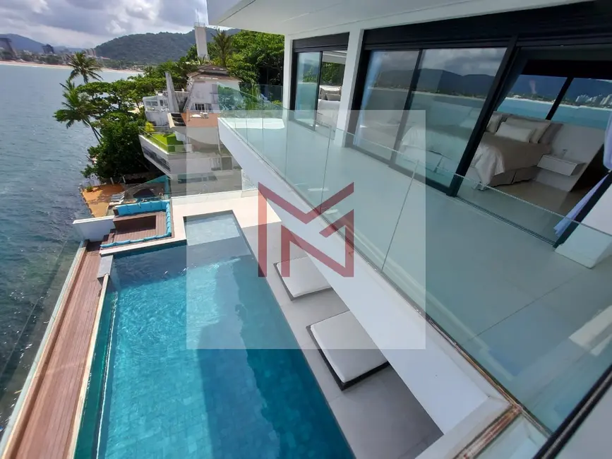 Foto 9 de Casa com 6 quartos à venda, 750m2 em Enseada, Guaruja - SP