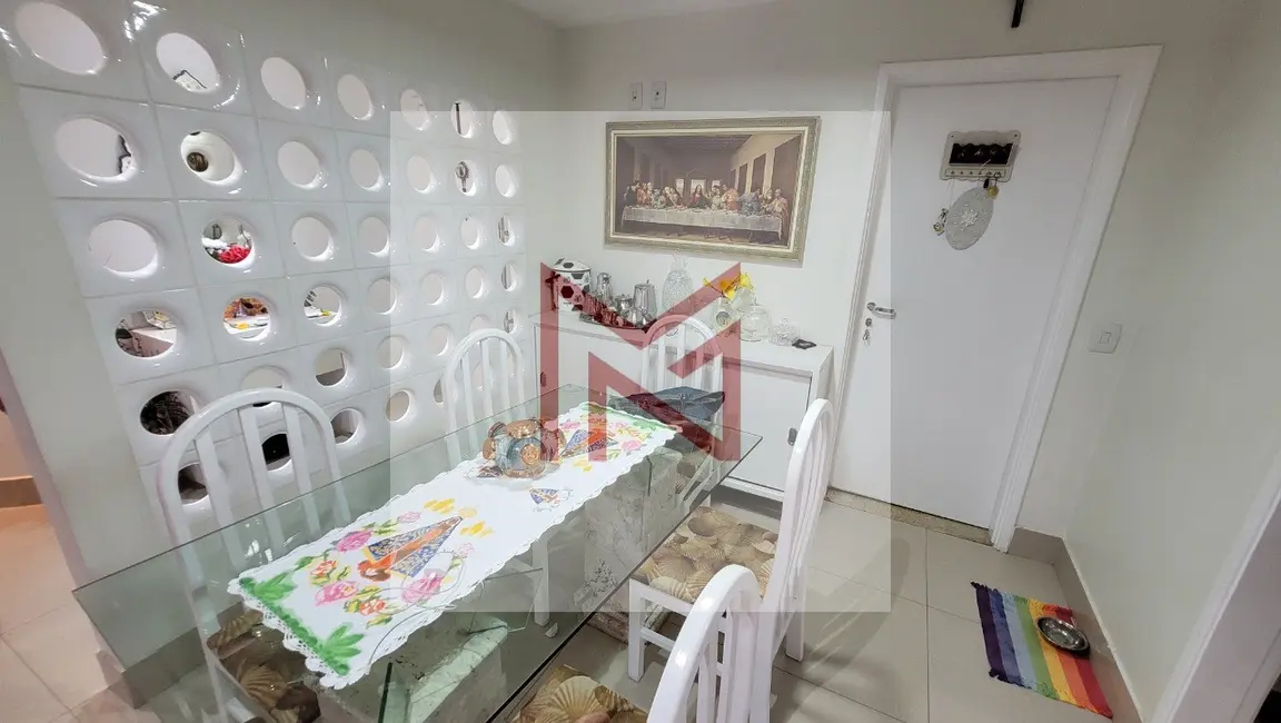 Foto 4 de Apartamento com 4 quartos à venda, 129m2 em Pitangueiras, Guaruja - SP