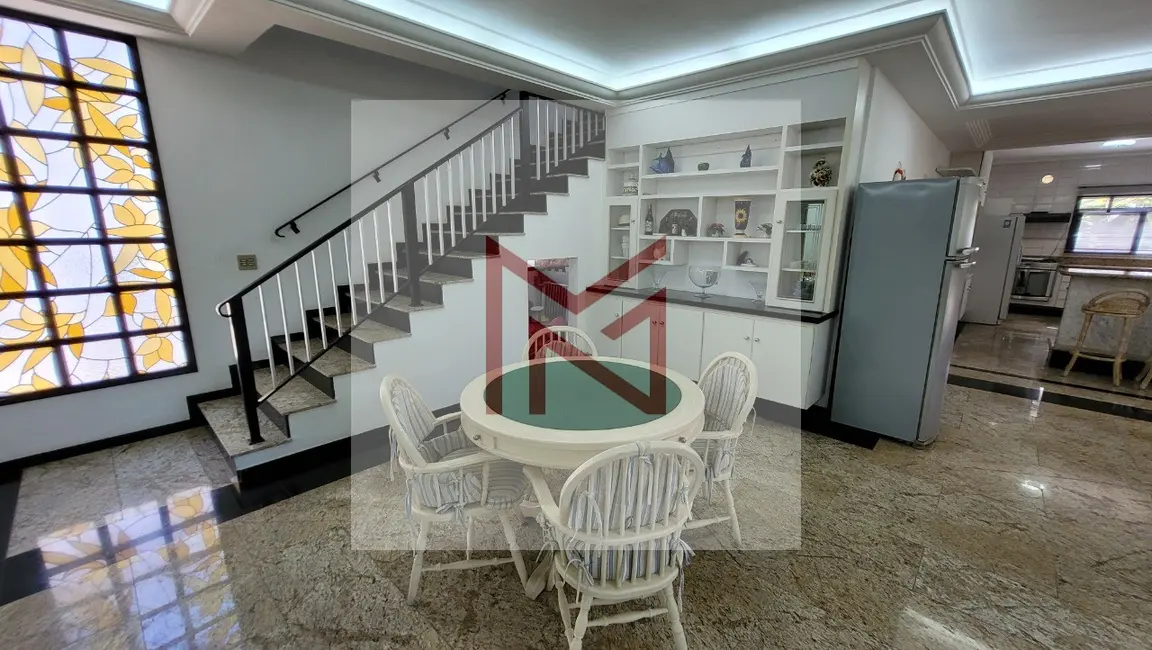 Casa de Condomínio com 4 quartos à venda, 550m2 em Enseada, Guaruja - SP - imagem 5 Foto 5 de Casa de Condomínio com 4 quartos à venda, 550m2 em Enseada, Guaruja - SP