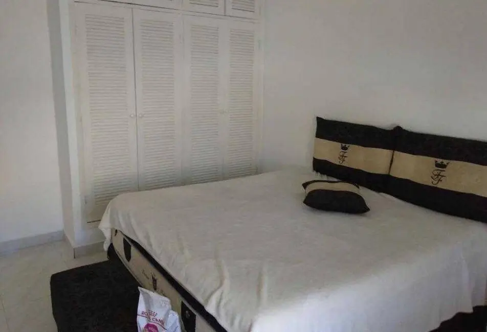 Foto 4 de Casa com 5 quartos à venda, 600m2 em Itanhaem - SP