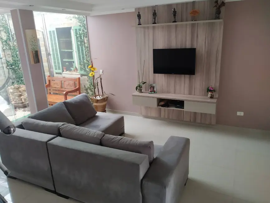 Foto 3 de Sobrado à venda, 173m2 em Alves Dias, Sao Bernardo Do Campo - SP