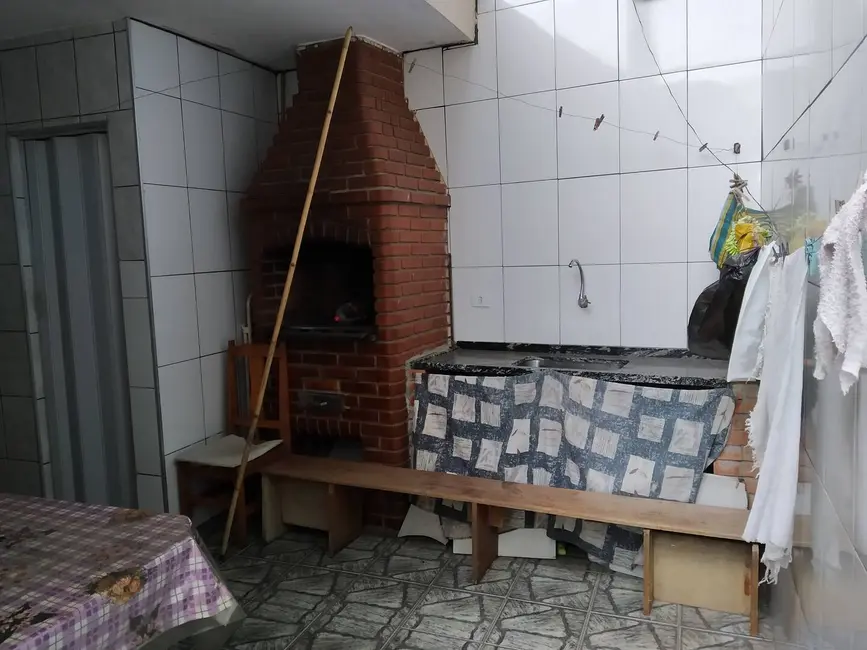 Foto 2 de Casa com 2 quartos à venda, 125m2 em Casa Grande, Diadema - SP