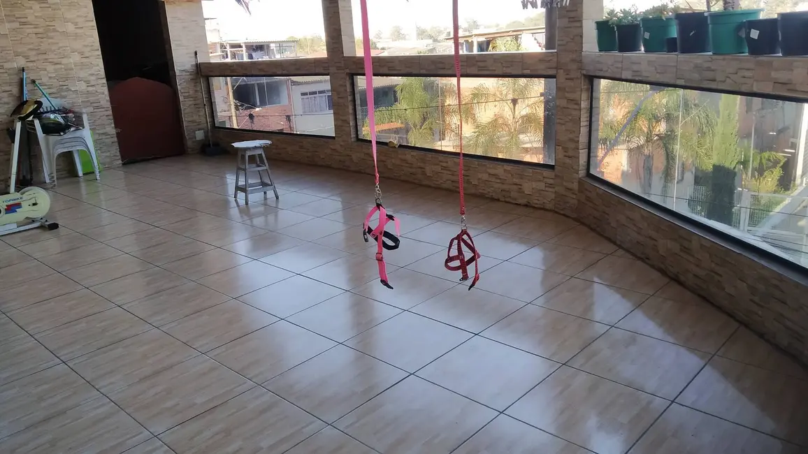 Sobrado com 3 quartos à venda, 195m2 em Inamar, Diadema - SP - imagem 1 Foto 1 de Sobrado com 3 quartos à venda, 195m2 em Inamar, Diadema - SP