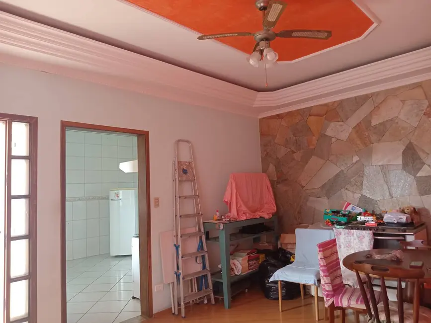 Sobrado com 6 quartos à venda e para alugar, 332m2 em Eldorado, Diadema - SP - imagem 7 Foto 7 de Sobrado com 6 quartos à venda e para alugar, 332m2 em Eldorado, Diadema - SP