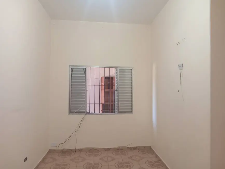 Foto 6 de Casa com 9 quartos à venda, 250m2 em Casa Grande, Diadema - SP