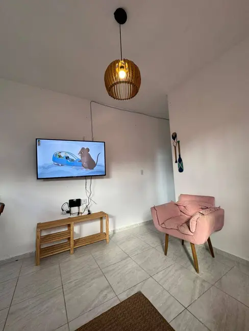 Foto 9 de Casa com 2 quartos à venda, 130m2 em Itanhaem - SP