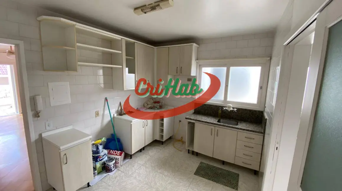 Apartamento com 2 quartos à venda, 130m2 em Centro, Pelotas - RS - imagem 3 Foto 3 de Apartamento com 2 quartos à venda, 130m2 em Centro, Pelotas - RS