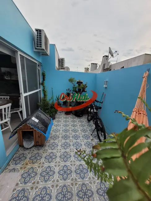 Foto 8 de Casa com 2 quartos à venda, 54m2 em Três Vendas, Pelotas - RS