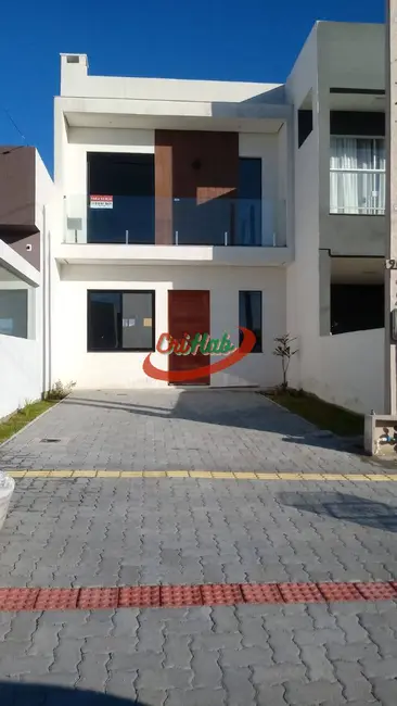 Foto 1 de Casa com 2 quartos à venda, 80m2 em Laranjal, Pelotas - RS