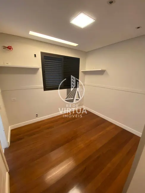 Apartamento com 3 quartos à venda, 192m2 em São Paulo - SP - imagem 9 Foto 9 de Apartamento com 3 quartos à venda, 192m2 em São Paulo - SP
